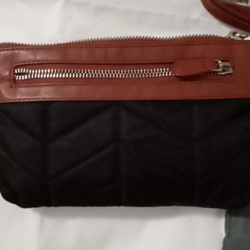 Mighty Purse - Picture 6 of 6